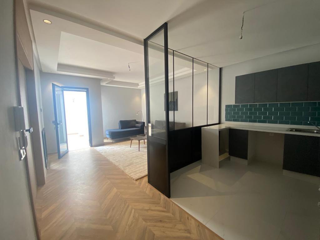 Spacious New 1-Bedroom Unit In Downtown W Terrace And Free Parking Casablanca Eksteriør bilde