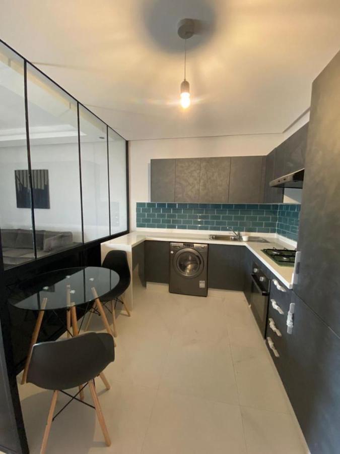 Spacious New 1-Bedroom Unit In Downtown W Terrace And Free Parking Casablanca Eksteriør bilde